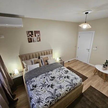 Maga Apartment *